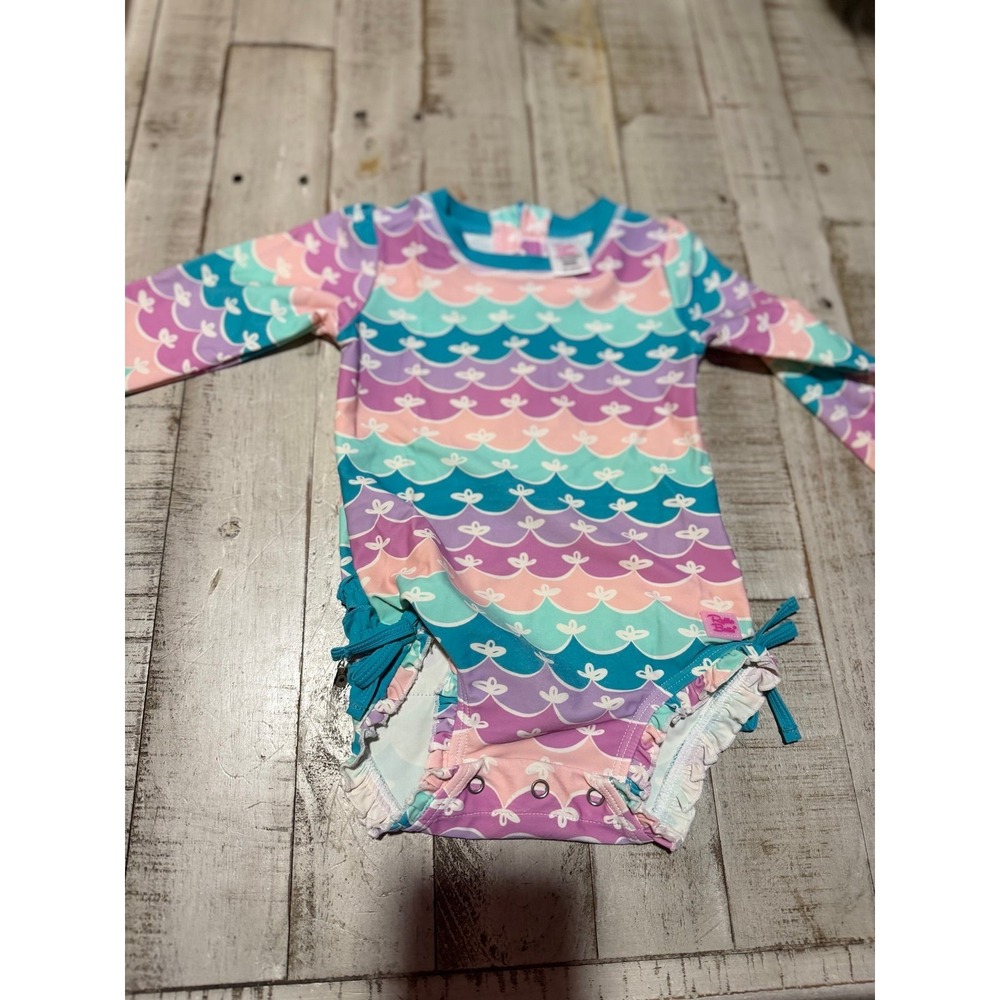 Ruffle butts swimsuit‎